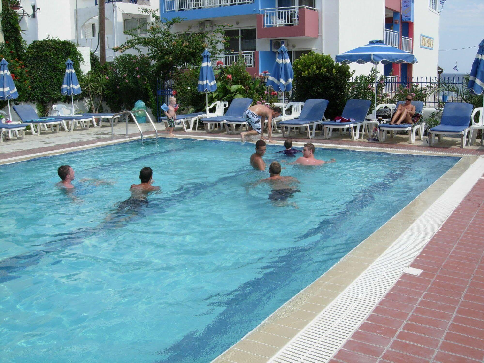 Kardamena  Philippos Studios & Apartments מראה חיצוני תמונה